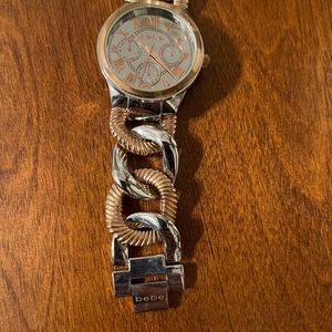 Bebe watch working has battery